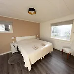 La Casa 300m2, 3-floor, Ac, Billiards & Cinema Huoneisto Lappeenranta