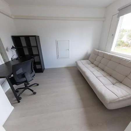 Apartment La Casa 300m2, 3-floor, Ac, Billiards & Cinema Lappeenranta