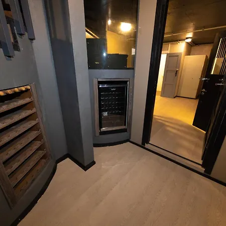 La Casa 300m2, 3-floor, Ac, Billiards & Cinema Lappeenranta