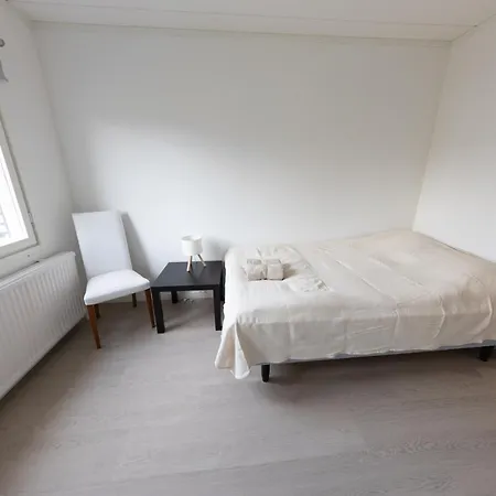 Apartment La Casa 300m2, 3-floor, Ac, Billiards & Cinema Lappeenranta